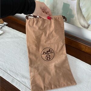 Tan Hermès shoe Dust Bag